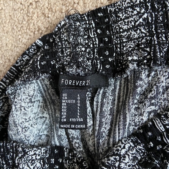 Flowy Pants - Picture 4 of 6